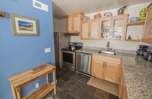 Al Tahoe Condo | Pet Friendly Tahoe Keys Condo Walking Distance to the Lake -Monthly Stays