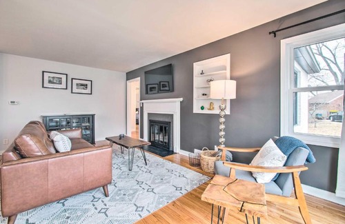 Normal House | Pet-Friendly Uptown Normal Home Steps to ISU