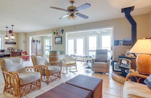 Tow House | Pet-Friendly Vacation Rental in Texas!