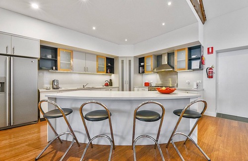 Launceston CBD Apartment | Peter Mills Apartment No 2
