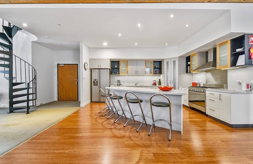 Launceston CBD Apartment | Peter Mills Apartment No 2