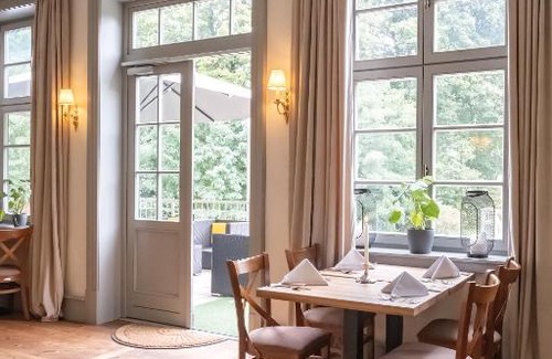 Redefin Hotel | Peter's Resort