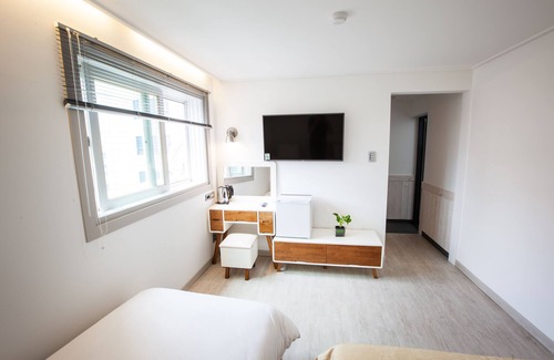 Daeheung-dong Hotel | Petercat Hotel Sinchon Hongdae