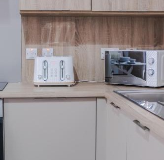 Peterhead Apartment | Peterhead Pad - SJA Stays - Modern 2 Bed Apartment