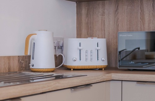 Peterhead Apartment | Peterhead Stay-SJA Stays - Modern 2 Bed Apartment