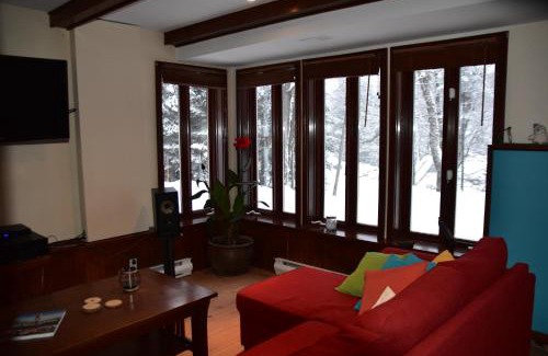 Sainte-Ann-des-Lacs Bed & Breakfast | PETIT COIN DE PARADIS