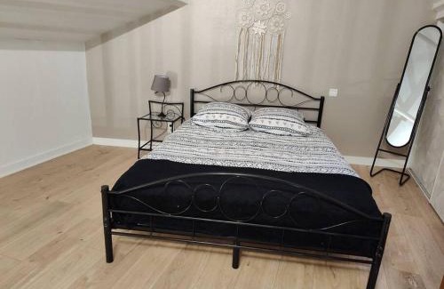 Montguyon Apartment | petit gite lumineux et chaleureux