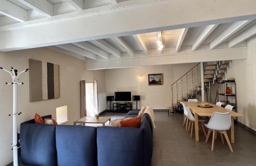 Bourg-Charente House | Petit Moulin De Veillard