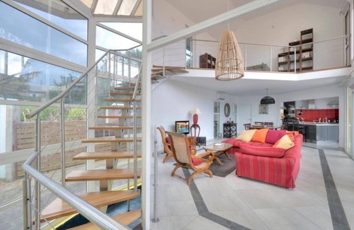 Petite-Ile Villa | Petite Ile - Villa d'architecte 4* - 6 pers. - 3 bedrooms - Swimming pool