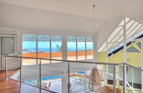 Petite-Ile Villa | Petite Ile - Villa d'architecte 4* - 6 pers. - 3 bedrooms - Swimming pool