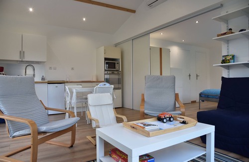 Pornic House | Petite Maison à 250m du Bord de Mer. Le Calme Assuré. Animaux Acceptés