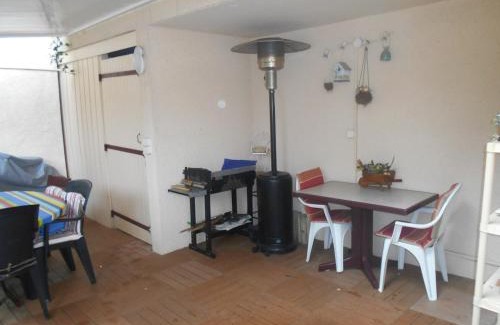 Pyla-sur-Mer House | Petite maison bleue Dune du Pyla 4 personnes 2 vélos
