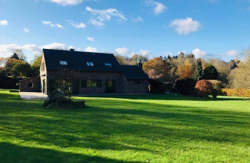 Willerzie House | Petite Maison Dans la Prairie au Pays de la Croix Scaille