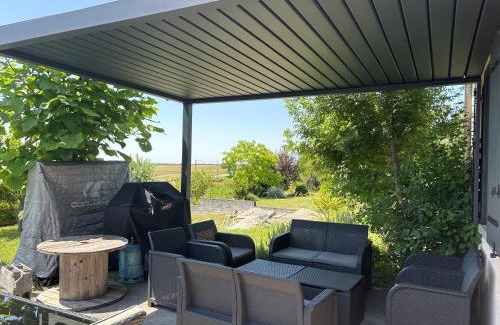 Labastide-Gabausse House | Petite maison en pleine campagne