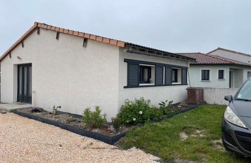 Labastide-Gabausse House | Petite maison en pleine campagne