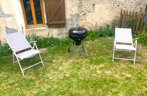 Saint-Mihiel House | Petite maison lorraine avec cheminée et jardin