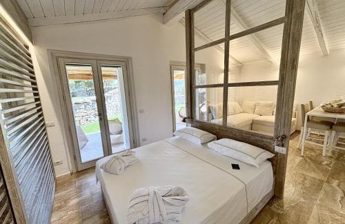 Palau Villa | Petra d'arana