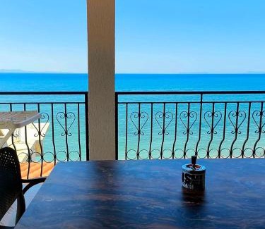 Qeparo Apartment | Petra Mare