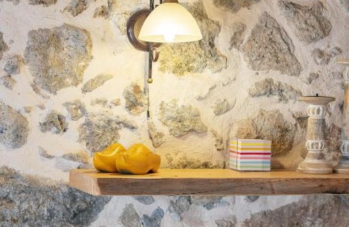 Mirthios House | Petrino House in Mirthios