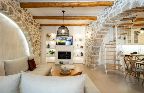Mirthios House | Petrino Two-Bedroom House in Mirthios
