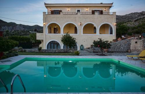 Dhrimiskos House | Petrinos Milos