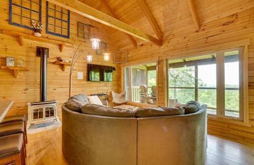 Mindoro House | Pettinger Getaway with Views in Mindoro!