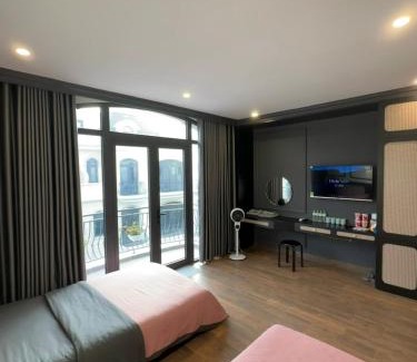 Van Giang House | Phòng Đôi Ban Công cực chill
