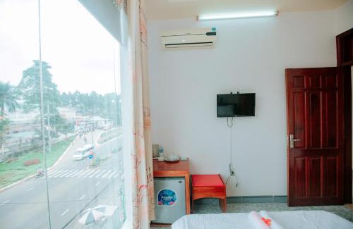 Pleiku Hotel | Phú Vang Hotel Pleiku