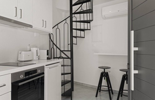 Paphos Apartment | Phaedrus Living: Alkminis Seaside Suites Praia