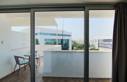 Acropolis Apartment | Phaedrus Living: Luxury Suite Nicosia 504