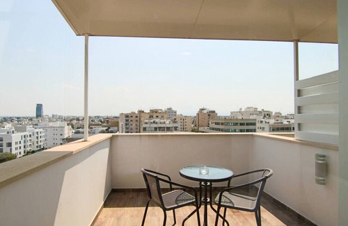 Acropolis Apartment | Phaedrus Living: Luxury Suite Nicosia 509