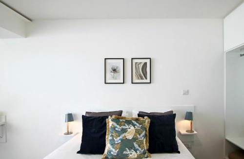 Acropolis Apartment | Phaedrus Living: Luxury Suite Nicosia 502