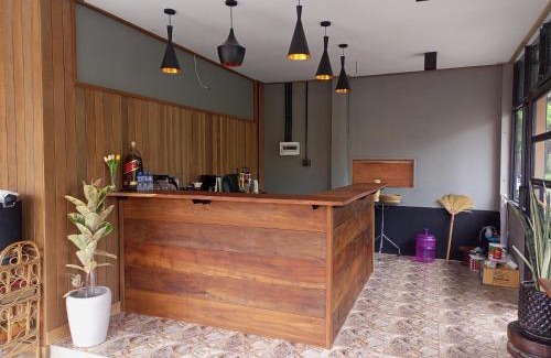 Na Hin House | Phamarn View Guesthouse
