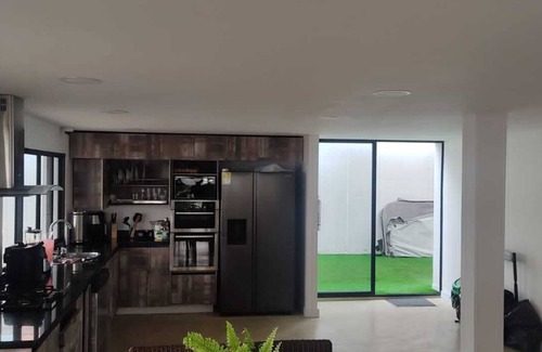 Buenos Aires Villa | Pharaos, 8 bedroom Luxury Villa, HEATED POOL/Jacuzzi 30 People.BACHELOR FRIENDLY