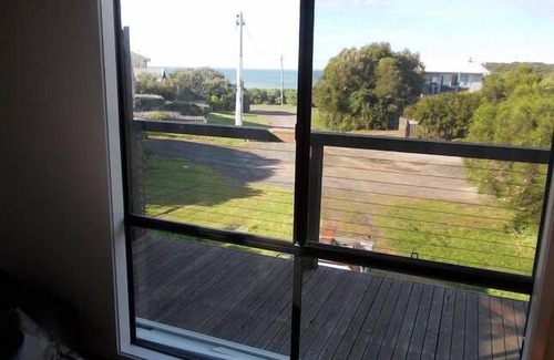 Sunderland Bay House | Phillip Island Ocean & Farm Views