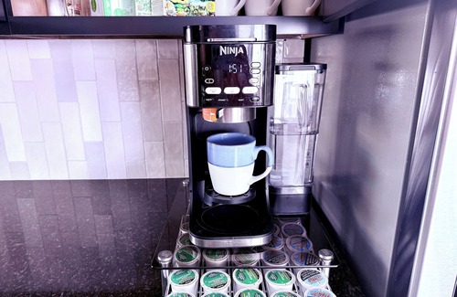 North Mountain House | Phoenix Mountain Oasis Home Remodeled with Saltwater Pool/Spa