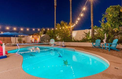 Paradise Valley Village House | Phoenix Oasis I Free Heated Pool I Mini Golf I Luxe 4BR