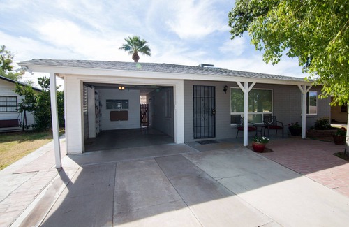 Camelback East House | Phoenix/Scottsdale Gem Great Location Entire House, Pets Ok, Close To Everything