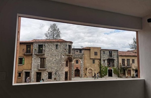Santeagueda Apartment | Piacere loft Val'Quirico. Bed, Jacuzzi & Coffe
