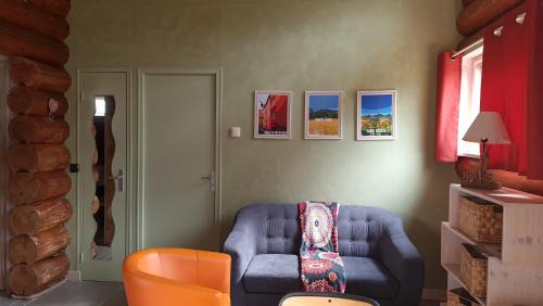 La Chapelle-d'Aurec House | Pialous:Chalet en rondins avec Espace Détente