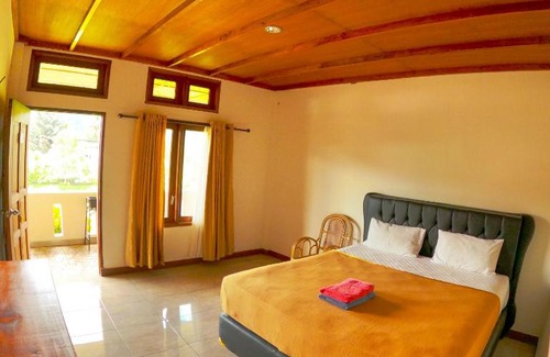 Rantepao Hotel | PIAS POPPIES HOTEL