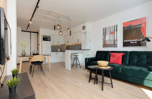 Piaseczno Apartment | Piaseczno Stylish Apartment by Renters