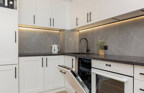 Piaseczno Apartment | Piaseczno Stylish Apartment by Renters