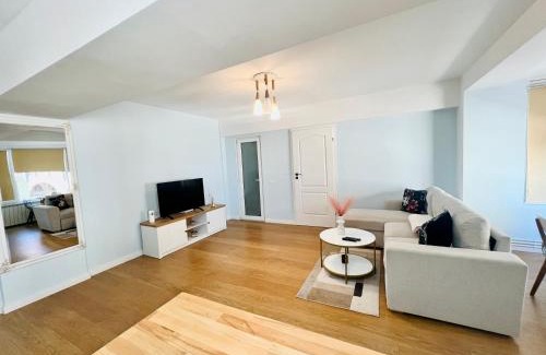 Old Town Apartment | Piata Ovidiu 14