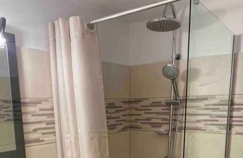 Sector 4 Condo | Piata Sudului Host