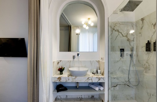 Rione VII Regola House | Piazza Farnese Luxury Suites