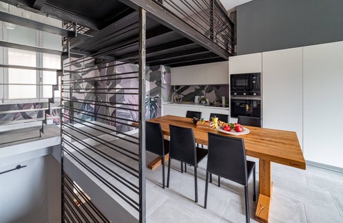 San Zeno Apartment | Piazza Pozza Studio 6 pax