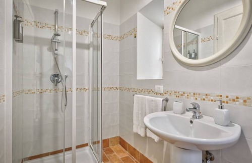 Pienza Apartment | Piccola Corte - an all flat apartment downtown Cortona