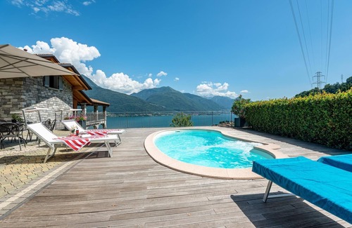 Musso Apartment | Piccola Orchidea Holiday Apartment with Pool