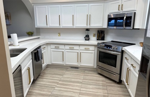 Counce Villa | Pickwick Lake front Villa w/sensational views, a boat slip & pool in Counce, TN